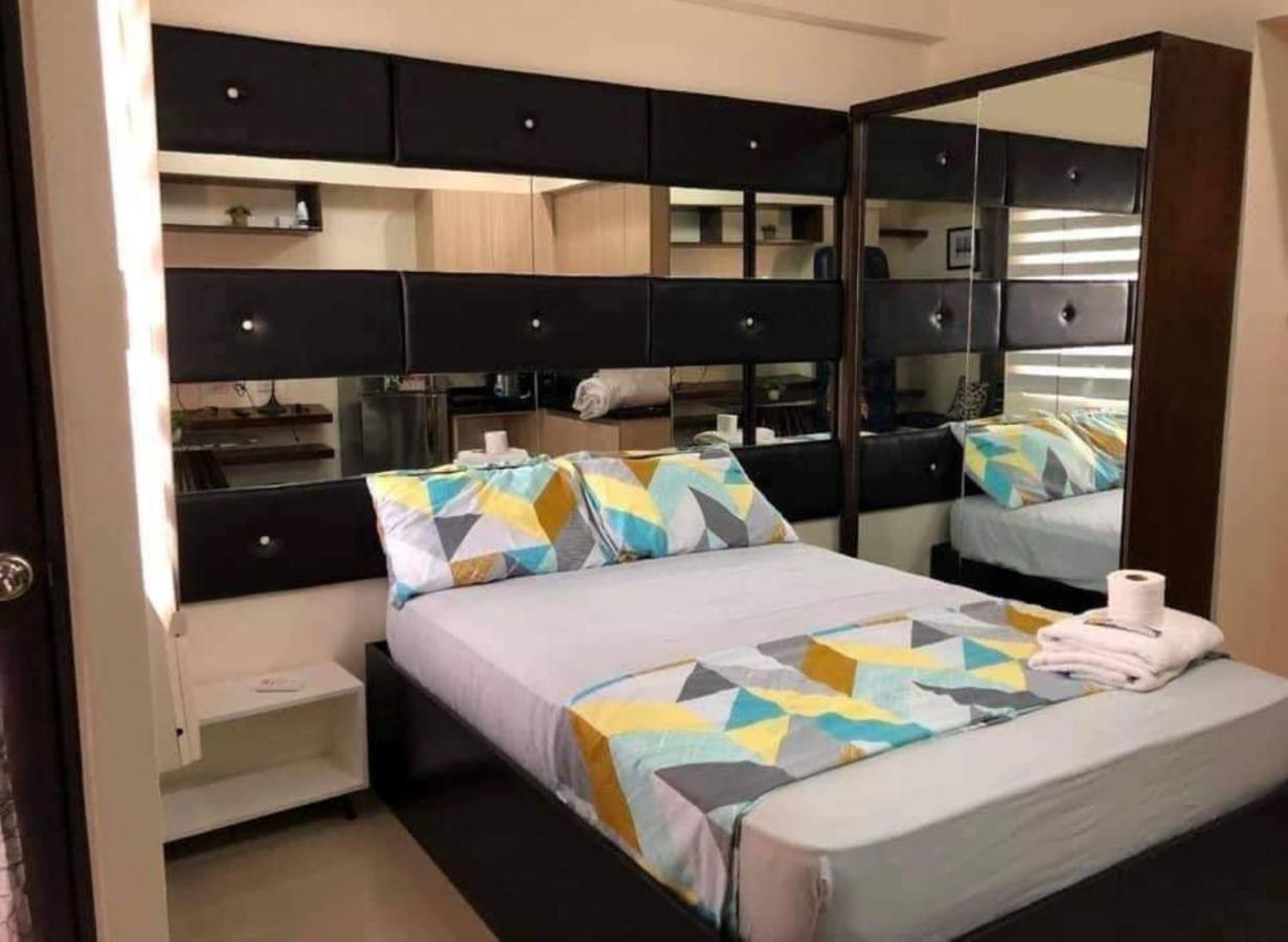Mabolo Garden Flat A6 With Free Rooftop Pool Cebu Exterior photo