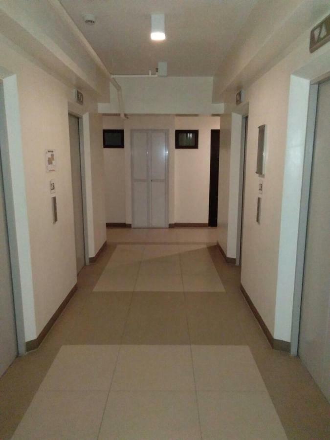 Mabolo Garden Flat A6 With Free Rooftop Pool Cebu Exterior photo